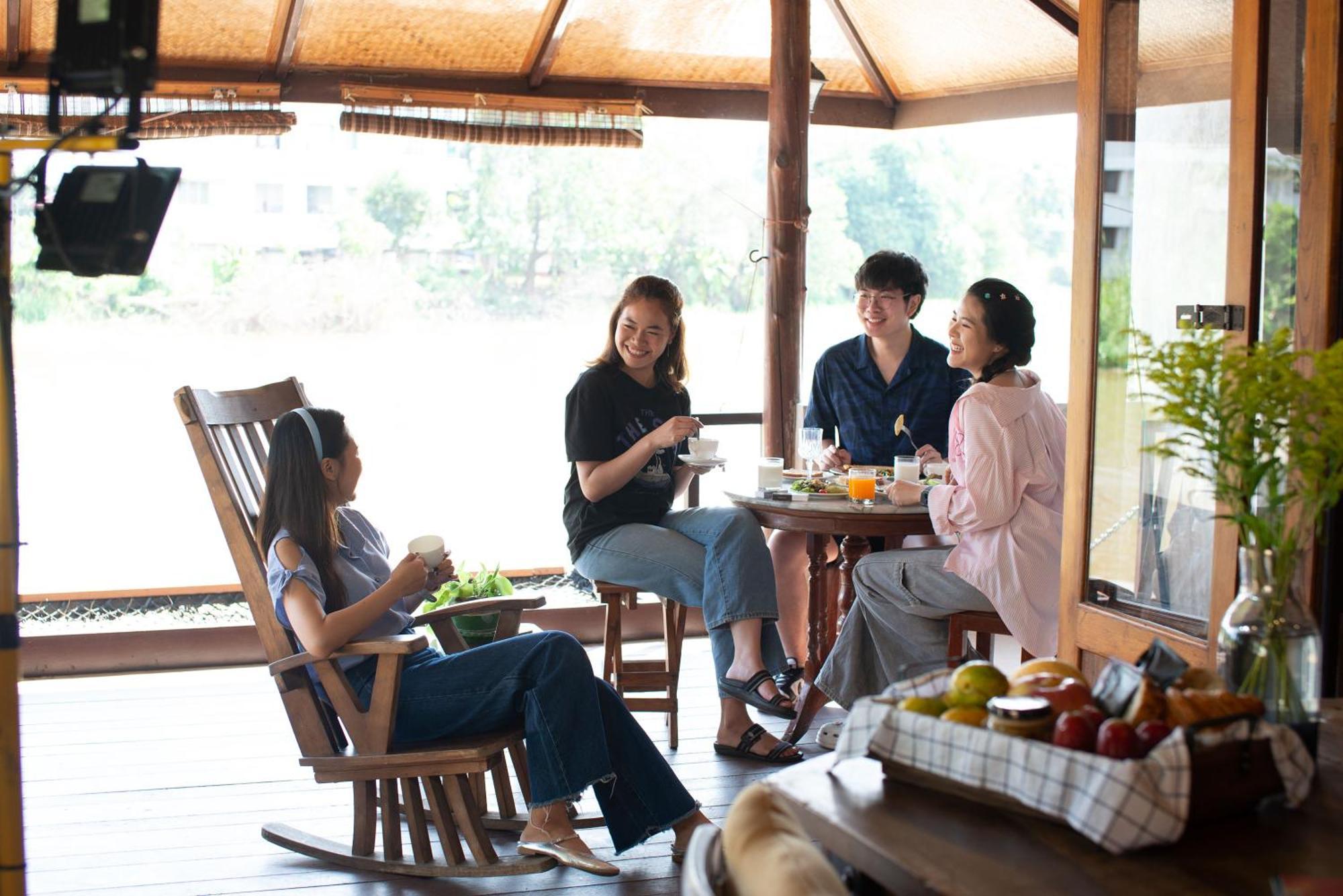Tolani Riverside Villa Chiang Mai Exterior foto